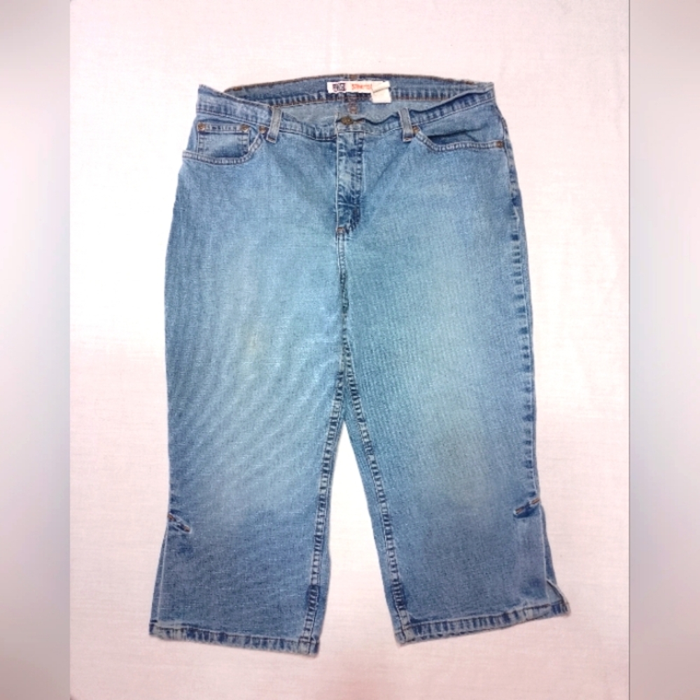 Faded Glory Denim Blue Jeans Capris Stretch